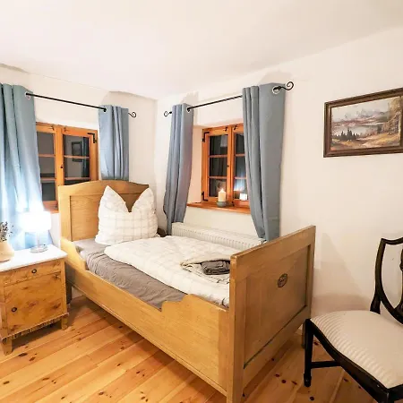 Vakantiehuis Familienurlaub Im Gemuetlichen Umgebindehaus, Seminarhaus Cunewalde