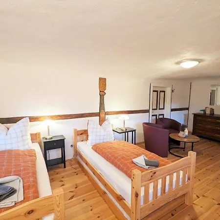 Vakantiehuis Familienurlaub Im Gemuetlichen Umgebindehaus, Seminarhaus *