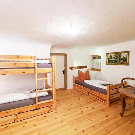 Familienurlaub Im Gemuetlichen Umgebindehaus, Seminarhaus Vakantiehuis